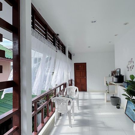 The 4 Blocks At Kata Noi Hotell Exteriör bild